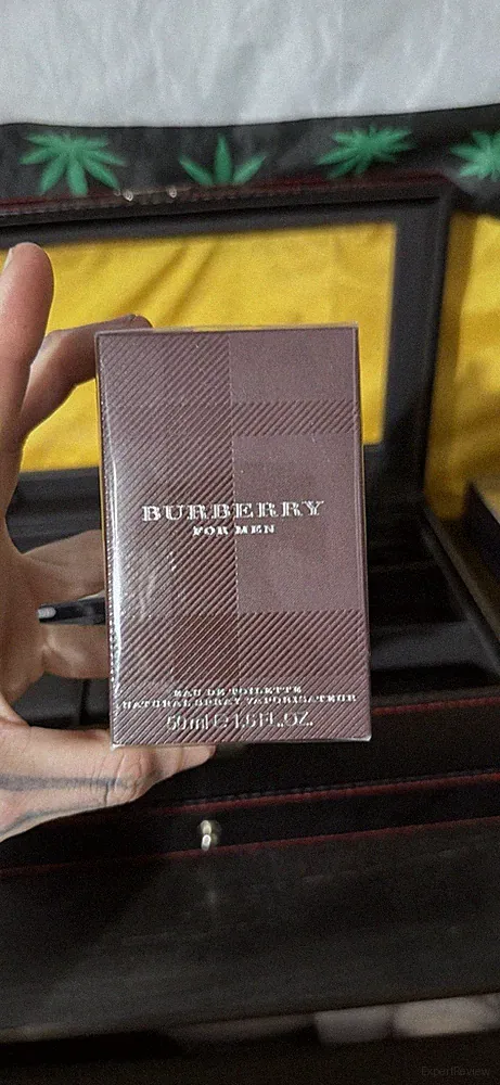 Burberry for Men Eau de Toilette Spray 50ml / 1.7 fl. oz. Fragrance